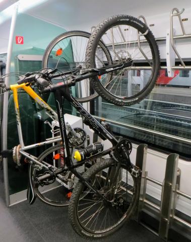 radmitnahme_railjet_lukas_beurle.jpg