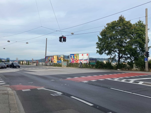 Radweg Waldeggstrasse im August 2024