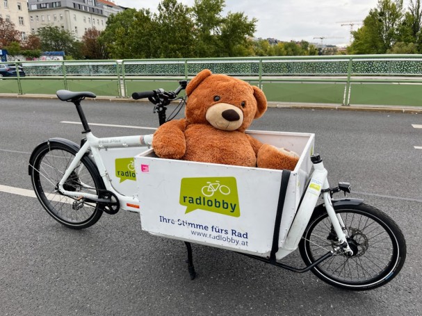 teddybaer_fuer_radverkehr.jpg